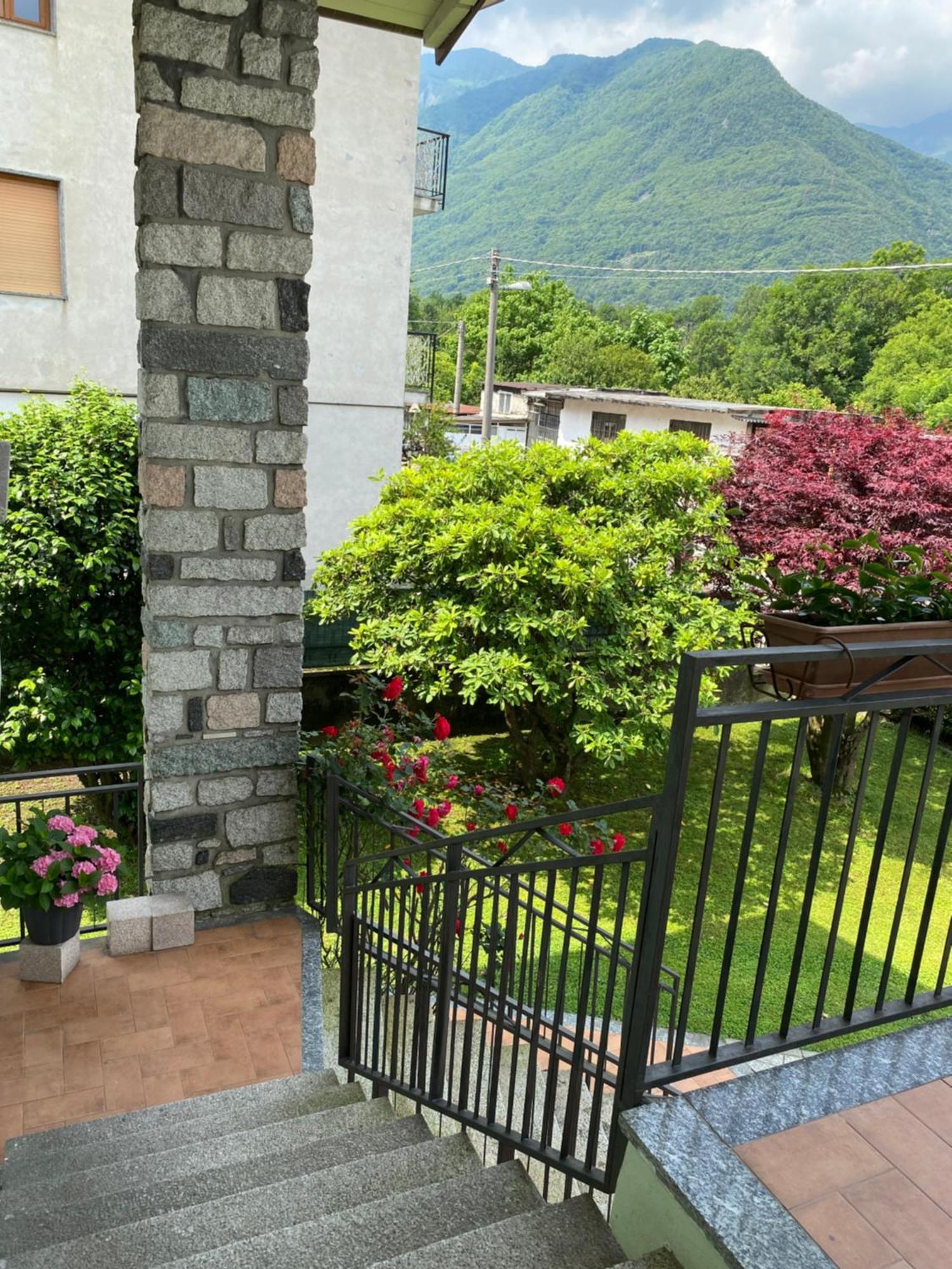 Villa Casa Nello Mergozzo Esterno foto
